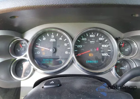 2010 Chevrolet Silverado 1500 Lt z USA, uszkodzony, nr VIN 3GCRKSEAXAG114485